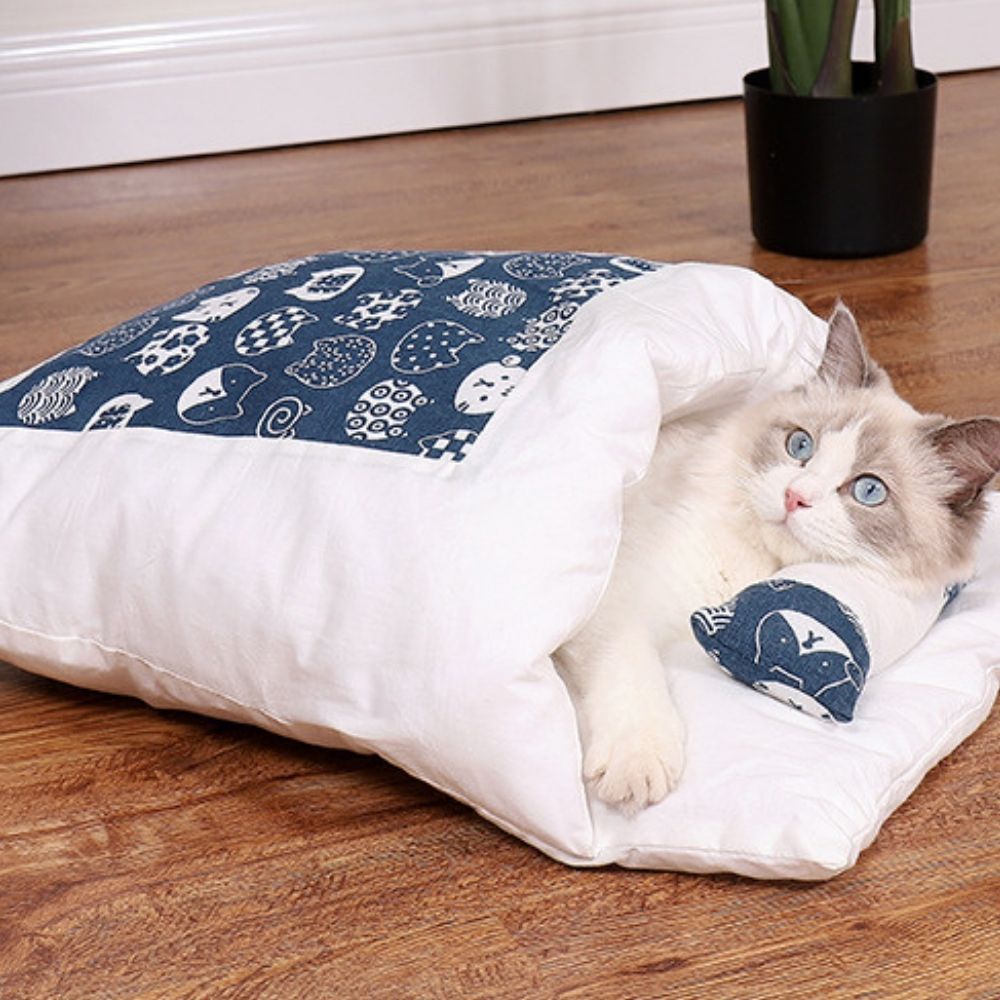 kitty pouch cozy cat bed