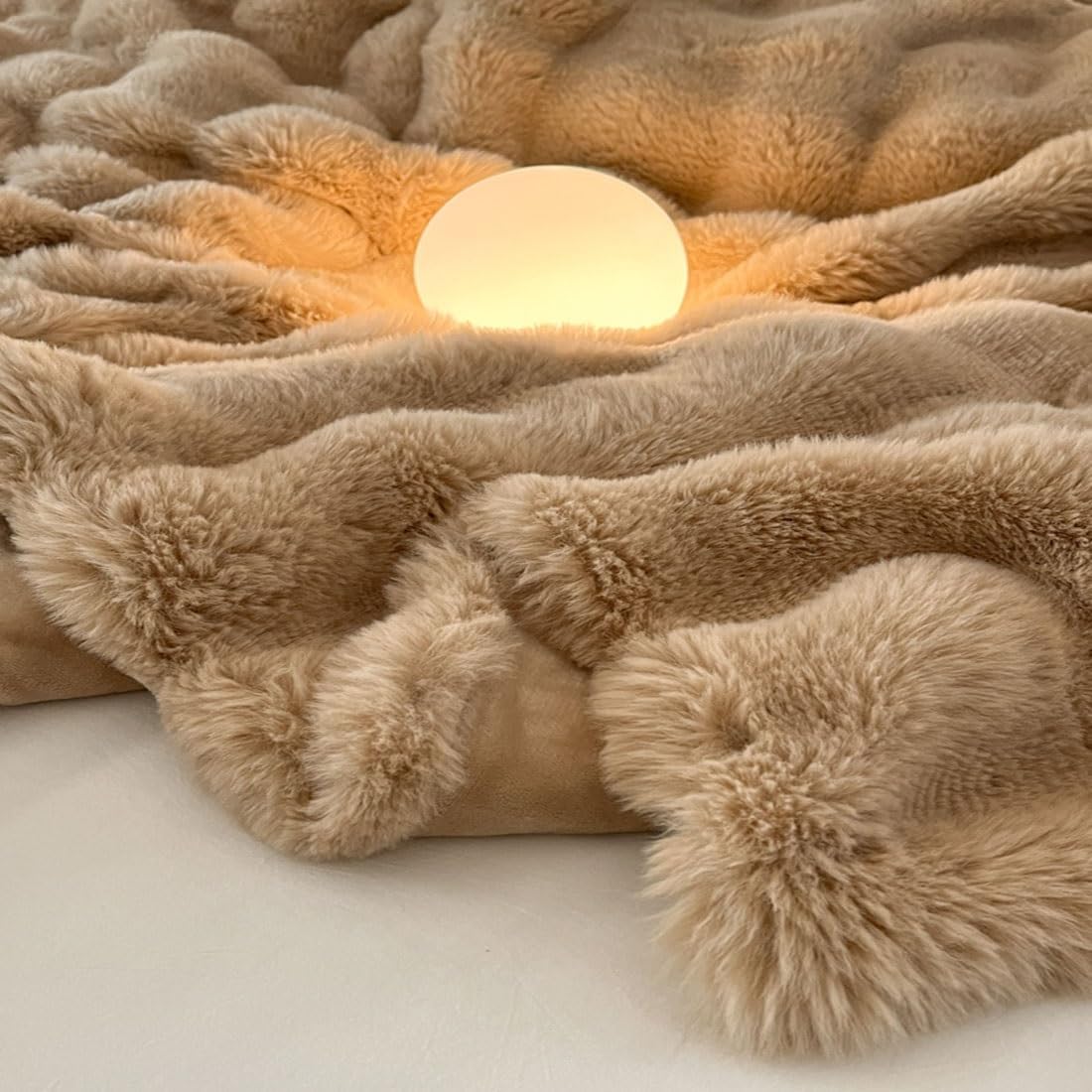 Faux Rabbit Fur Blanket Plush Luxury Faux Fur Throw Soft Fluffy Bed Cover Cozy Winter Blanket Decorative Home Accent - View 5