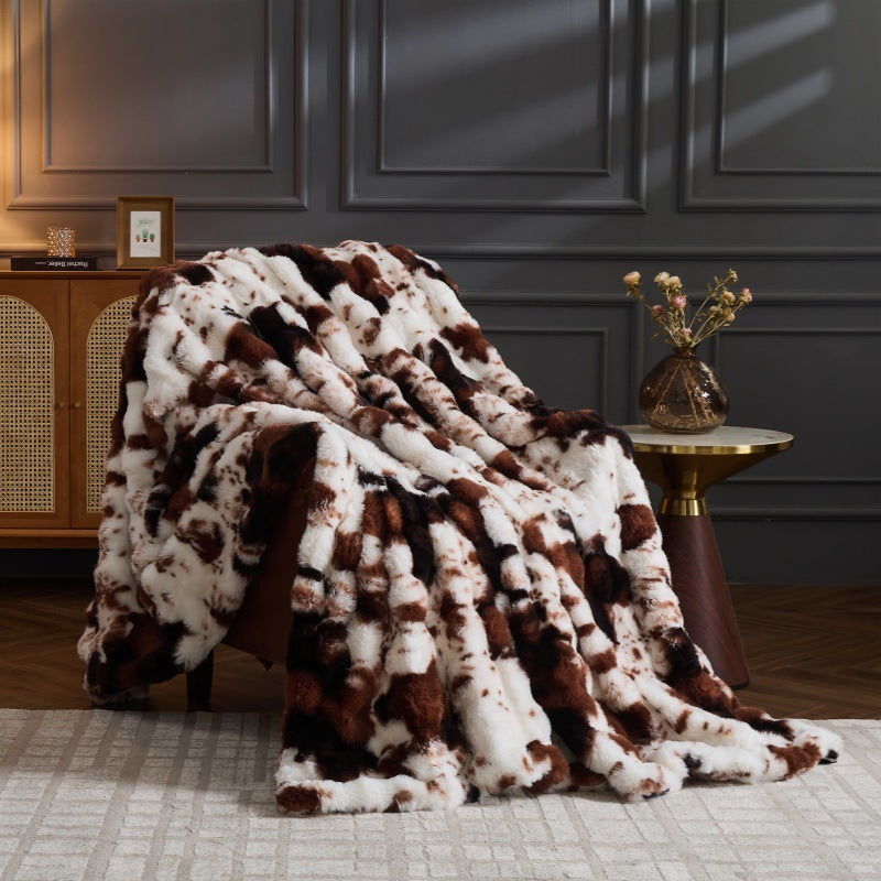 Luxury Faux Fur Animal Print Blanket Faux Fur Throw Leopard Blanket Cozy Decorative Bed Cover Safari Bedroom Accent - View 4