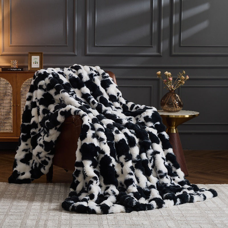 Luxury Faux Fur Animal Print Blanket Faux Fur Throw Leopard Blanket Cozy Decorative Bed Cover Safari Bedroom Accent - View 3